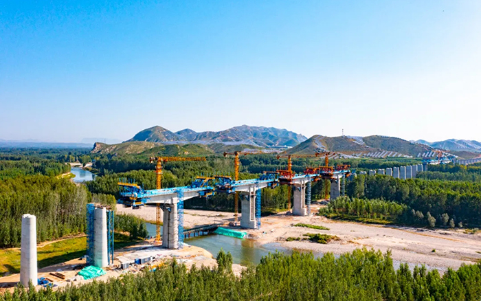 群塔筑雄忻！mg不朽情缘助建山西首条时速350公里高铁