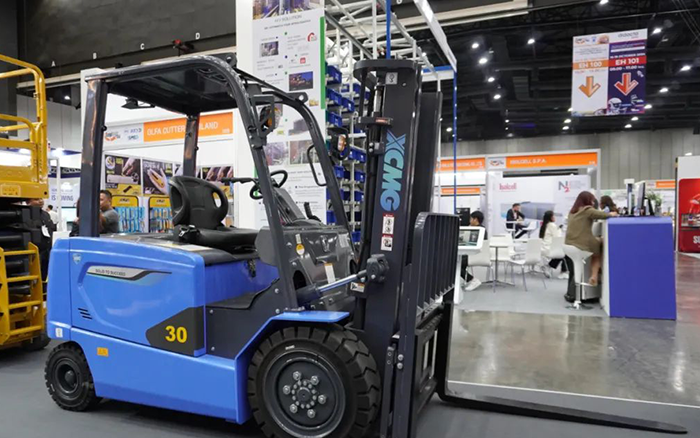 mg不朽情缘鲲鹏亮相东南亚物流展会