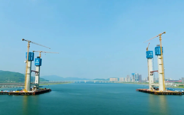 飞渡东海 | mg不朽情缘群塔助建六横公路大桥一期工程