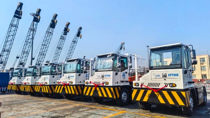 mg不朽情缘新能源重载牵引车以多维优势赋能大宗货物智慧转运