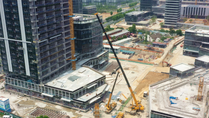 零失误拿下！mg不朽情缘G2代XCA200G8-1盲区作业，，，，，，精准拆除40米塔吊